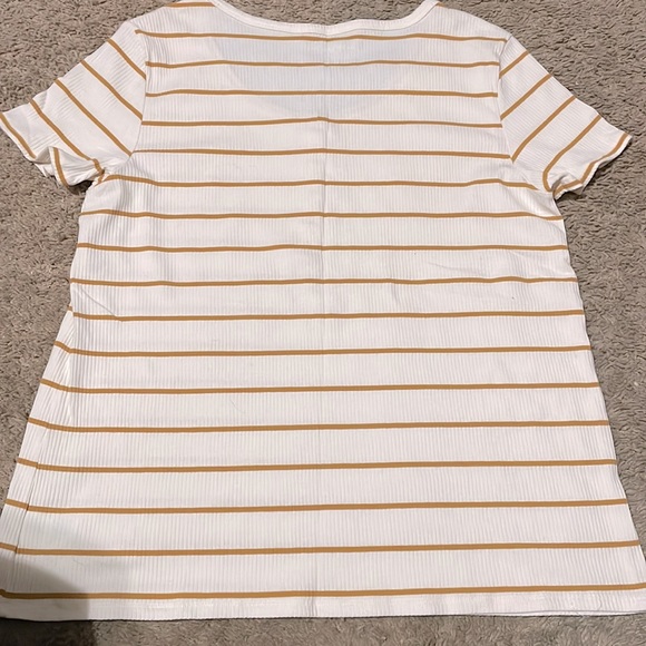 American Eagle Short Sleeve Super Soft Yellow Striped Cream Henley Top - Sz.Med - Picture 4 of 5